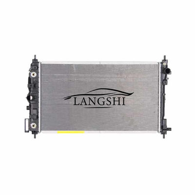 Un buen precio. 2013-2017 Cadillac XTS 3.6 Auto piezas de repuesto Aluminio tanque de agua del radiador con diseño en línea