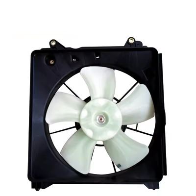 Un buen precio. OE NO. 19015RB0004 Instalación de automóviles HONDA City FIT Radiador de refrigeración del tanque de agua en línea