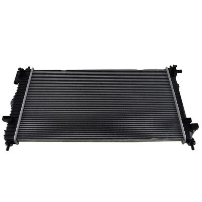 Un buen precio. 13241722 Sistema de refrigeración de piezas de automóviles Radiador de aluminio para Chevrolet Malibu y Buick en línea