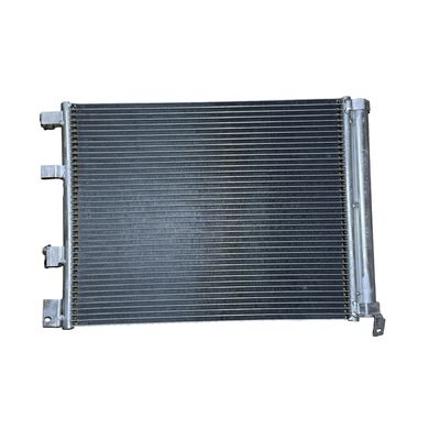 Un buen precio. VENUCIA V-DDI 2023- Condensador de CA 92100-3RA0A921005MA0A para el Nissan SYLPHY 2012-2023 en línea