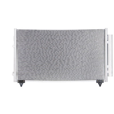 Un buen precio. Condensador de aire acondicionado para automóviles para LEXUS GS300 GS400 8846030780 8846030790 8846030800 en línea