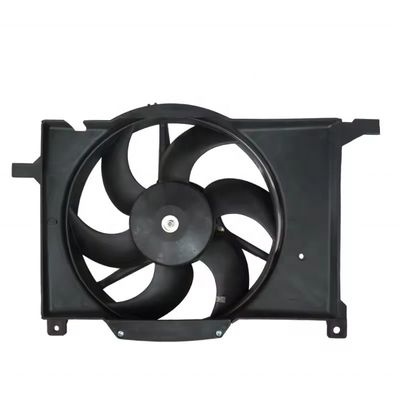 Un buen precio. Buick 12V Auto Parts Radiador de automóvil Tanque de agua Radiador de refrigeración eléctrico en línea