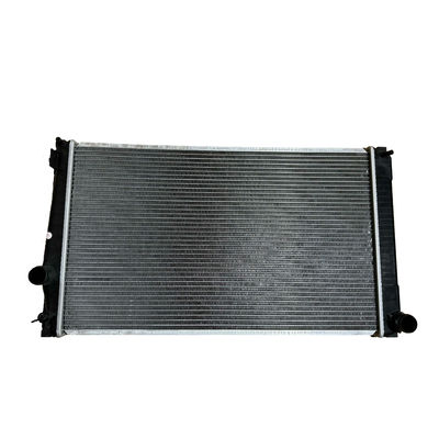Un buen precio. Rav 4 2.0 2013-2019 Radiador de aluminio y tanque de agua de plástico para el sistema de enfriamiento del motor en línea