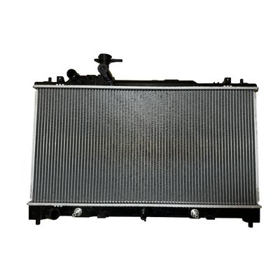 Un buen precio. 2005- Año L32815200A Repuestos para automóviles Radiador de aluminio y tanque de agua de plástico para Mazda MAZDA6 en línea