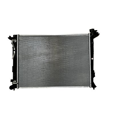 Un buen precio. 25310-2Z100 Refrigerador de refrigerante del motor de automóvil para Hyundai IX35 11 2009-2017 Radiador de aluminio en línea