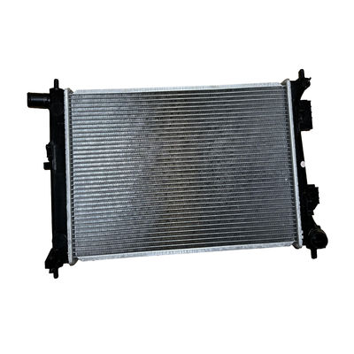 Un buen precio. 253101R000 Refrigerante del motor de automóviles Refrigerador del radiador de aluminio Tanque de agua para Hyundai ACCENT MT en línea