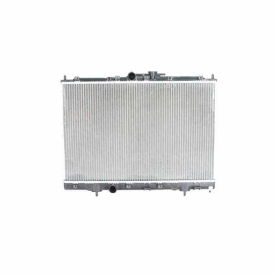 Un buen precio. MR373172 OE NO. Instalación de automóviles MITSUBISHI Radiador de aluminio para piezas de repuesto PAJERO en línea