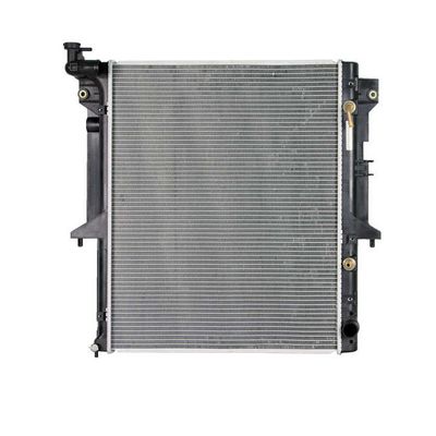 Un buen precio. Radiador de aluminio MN135120 personalizado para el sistema de enfriamiento MITSUBISHI L200 PAJERO SPORT en línea