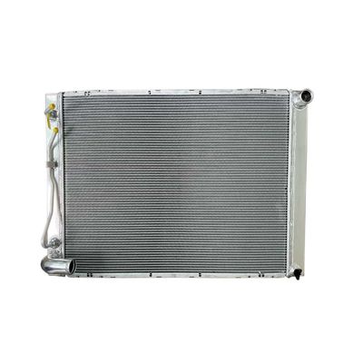 Un buen precio. Tanque de agua del radiador de aluminio para TOYOTA Sienna 3.3 2003-2010 Propósito de reemplazo/reparación en línea